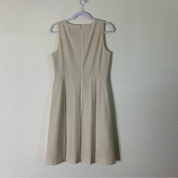 J.crew Womens Tan Sleeveless pleated A-line dress in two-way stretch wool 8 NWT J.crew Womens Tan Sleeveless pleated A-line dress in two-way stretch wool 8 NWT